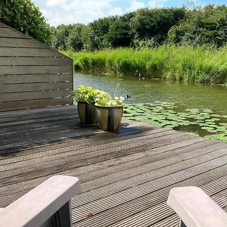 Pet Friendly In Casa de Férias Opperdoes