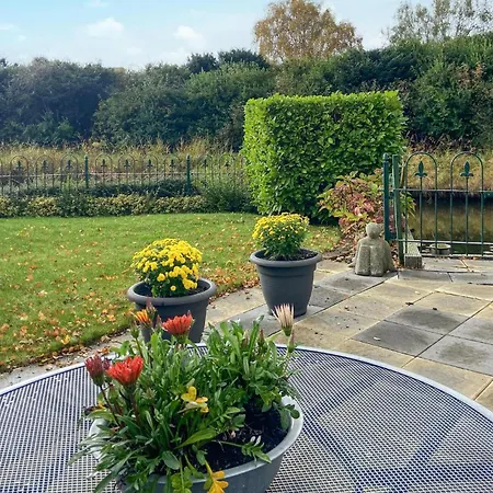 Casa de Férias Pet Friendly In Opperdoes